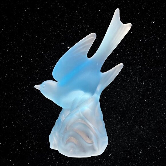L.E Smith Art Glass Satin Frosted Light Blue Bird Figure 8.75”T 6”W - Picture 6 of 11